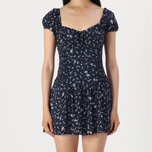 HOLLISTER SOFIA DROP WAIST SKORT DRESS